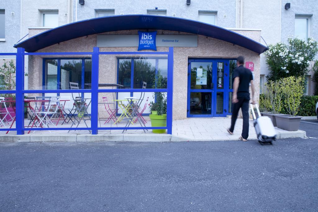 ホテル イビス バジェット ナルボンヌ エスト エクステリア 写真